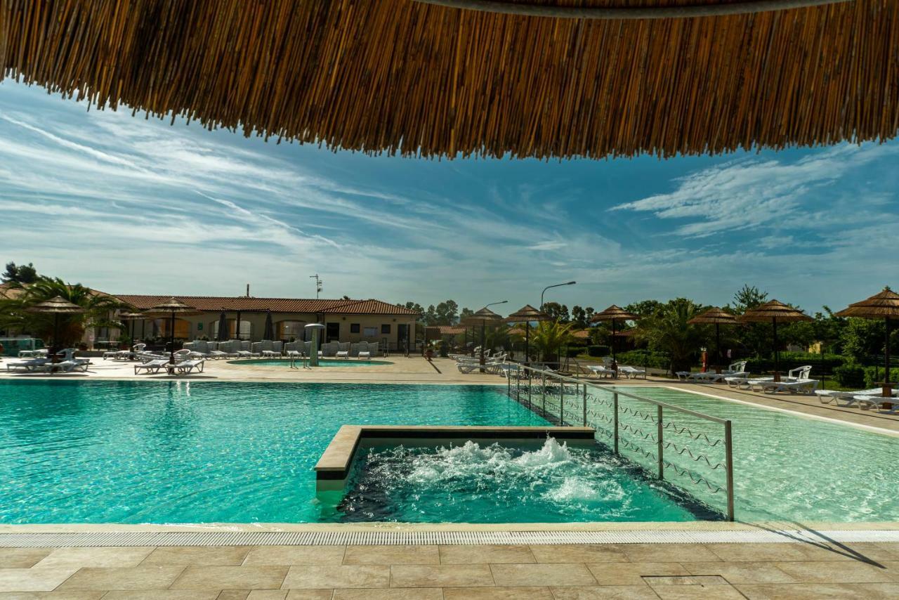 Hotel Il Veliero Follonica Exterior foto